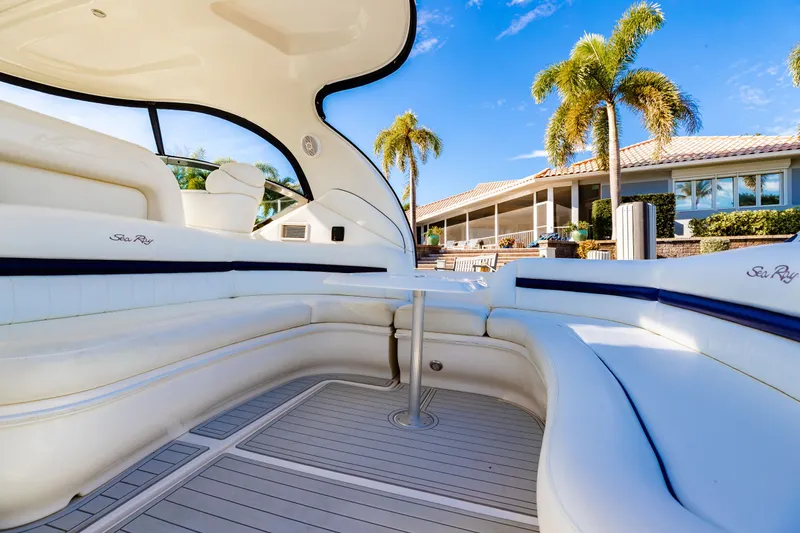 Slide: The Image of Sea Ray 44 Sundancer 2007 - 29