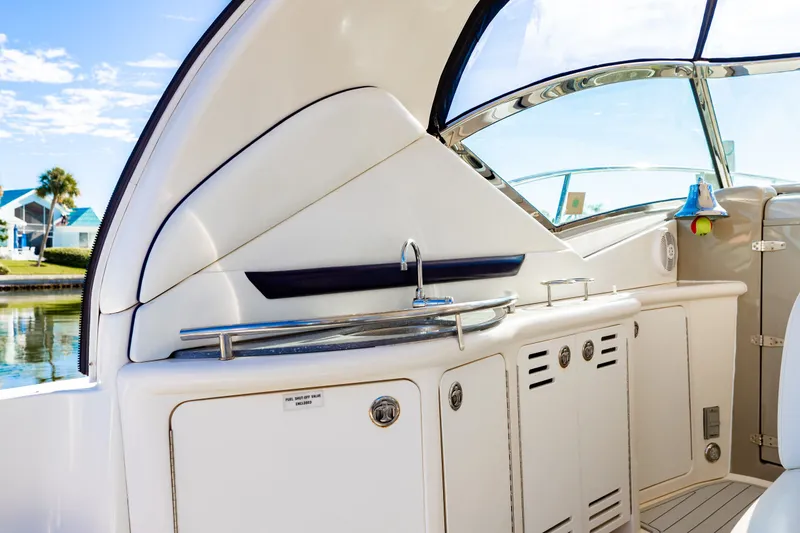 Slide: The Image of Sea Ray 44 Sundancer 2007 - 30