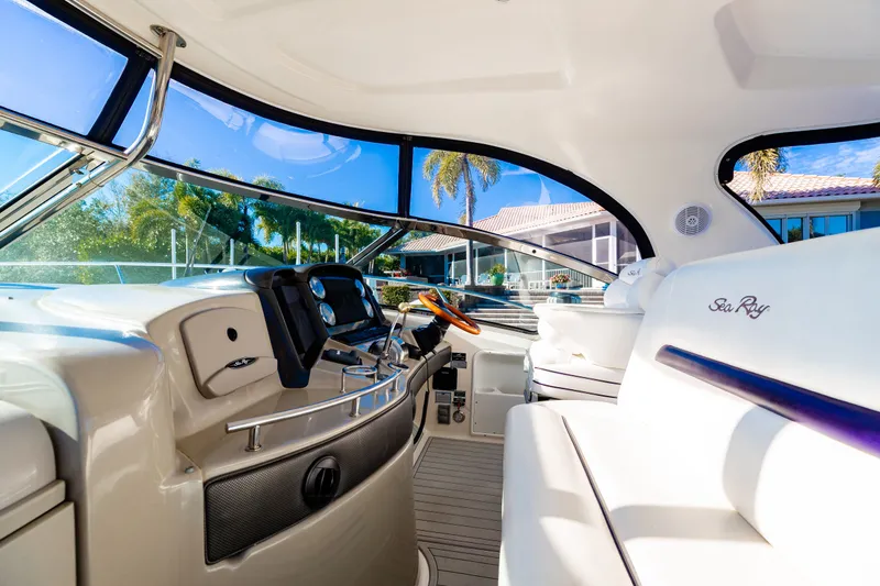 Slide: The Image of Sea Ray 44 Sundancer 2007 - 32