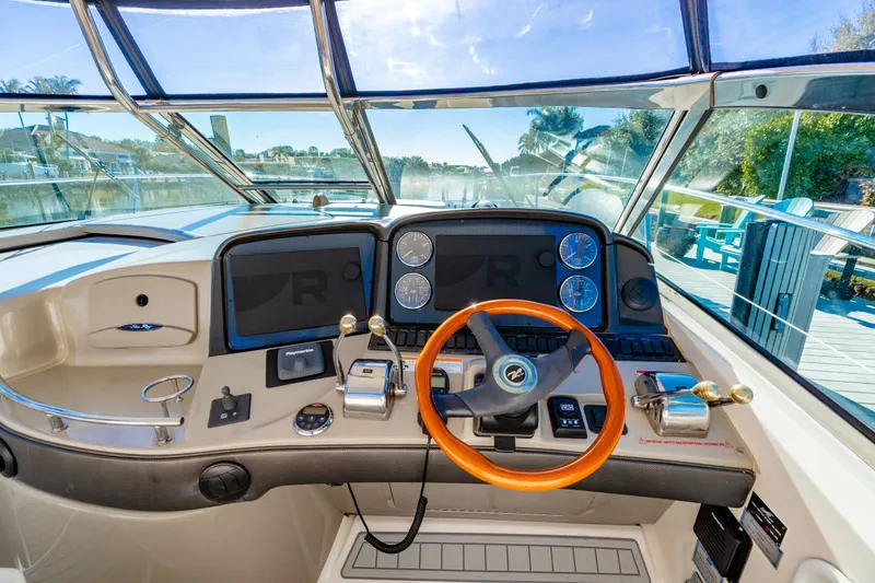 Slide: The Image of Sea Ray 44 Sundancer 2007 - 35