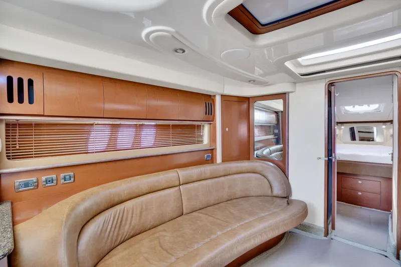 Slide: The Image of Sea Ray 44 Sundancer 2007 - 58