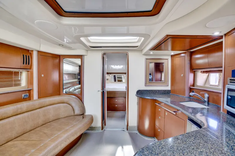 Slide: The Image of Sea Ray 44 Sundancer 2007 - 59