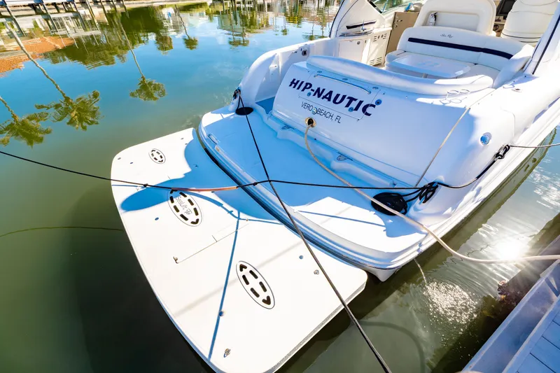 Slide: The Image of Sea Ray 44 Sundancer 2007 - 80