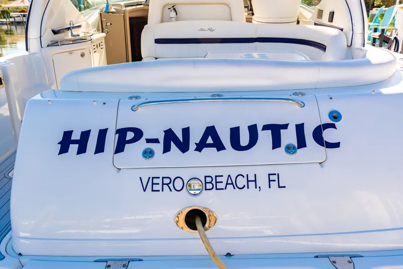 Slide: The Image of Sea Ray 44 Sundancer 2007 - 93