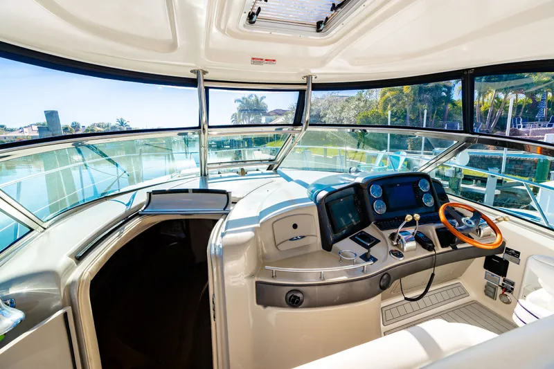 Slide: The Image of Sea Ray 44 Sundancer 2007 - 95