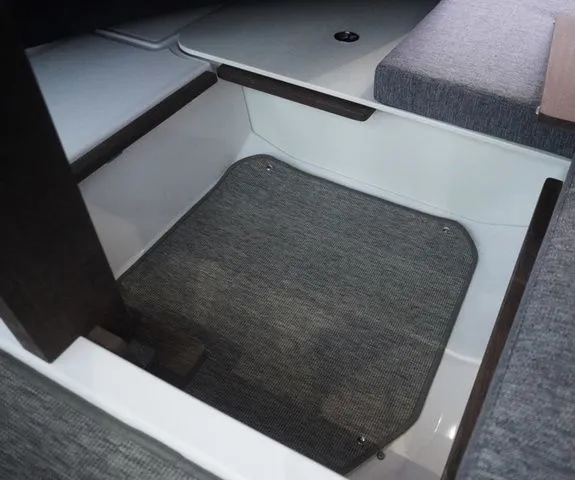 Slide: The Image of Axopar 29 XC Cross Cabin 2025 - 13