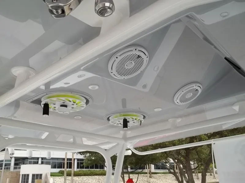 Slide: The Image of Interior view of 2018 Yellowfin 39 Offshore boat deck. - 14