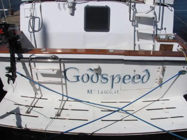 Slide: The Image of Symbol 48 Cockpit Motor Yacht 1989 - 1