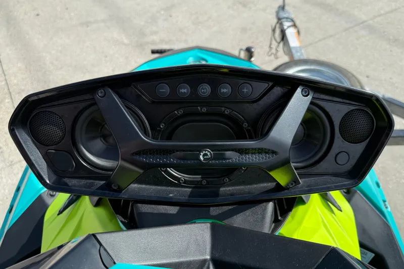 Slide: The Image of 2022 Sea-Doo Spark 3up dashboard with audio controls and speakers. - 6
