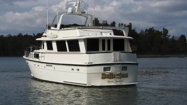 Slide: The Image of Hatteras 61 Motor Yacht 1982 - 6
