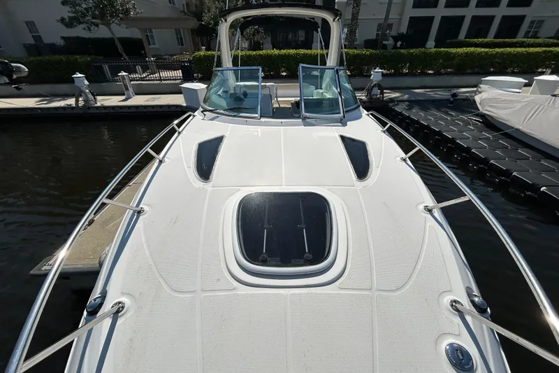 Slide: The Image of Boat kitchen sink with faucet on a 2010 Sea Ray Sundancer 260 yacht. - 118