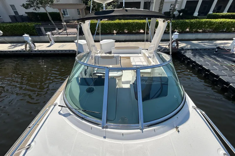 Slide: The Image of Stainless steel panel on 2010 Sea Ray Sundancer 260 boat interior. - 122