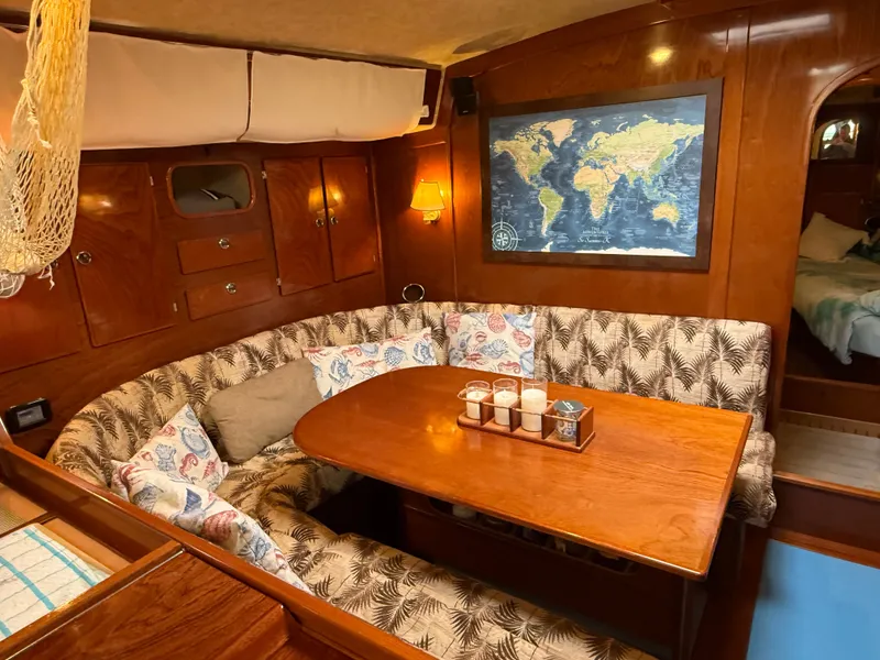 Slide: The Image of Amel Super Maramu 2000 2001 - 18