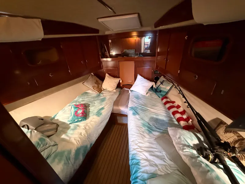 Slide: The Image of Amel Super Maramu 2000 2001 - 30