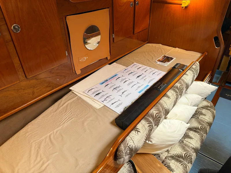 Slide: The Image of Amel Super Maramu 2000 2001 - 33