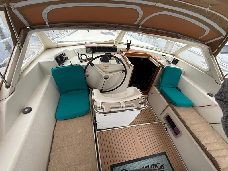 Slide: The Image of Amel Super Maramu 2000 2001 - 35