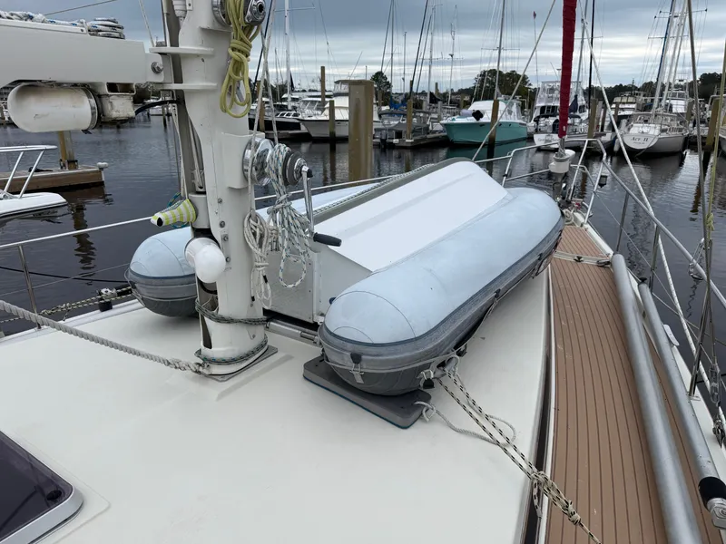 Slide: The Image of Amel Super Maramu 2000 2001 - 9