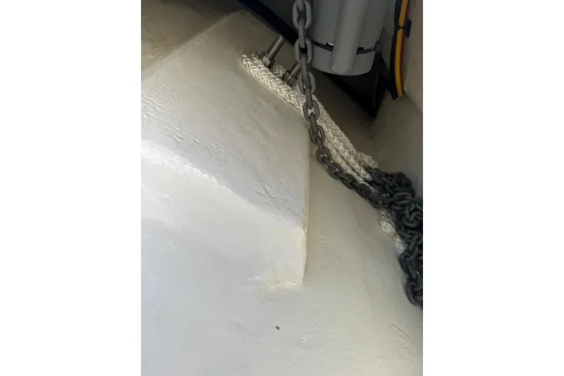 Slide: The Image of Rope and chain detail on 2026 World Cat 235 TE boat. - 21