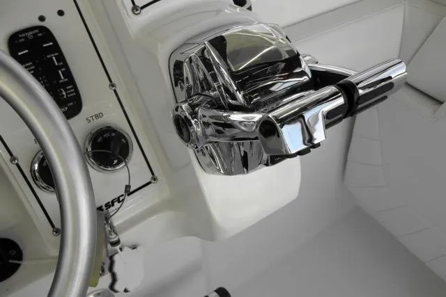 Slide: The Image of 2007 Fountain 33 Sportfish Cruiser in a garage, front view. - 15