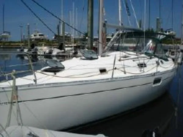Slide: The Image of Beneteau Oceanis 352 1998 - 0