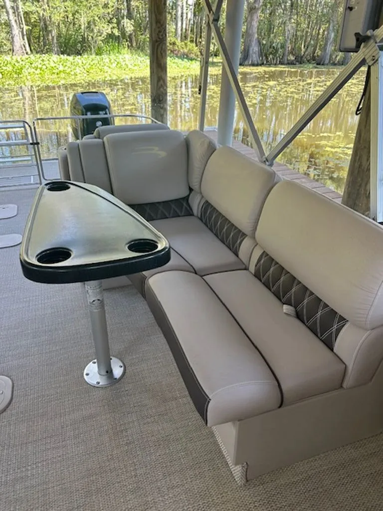 Slide: The Image of Bennington 30RCW 2018 - 10