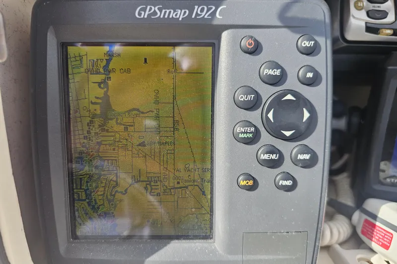 Slide: The Image of GPSmap 192C navigation system on a 2001 Grady-White Sportsman 180 boat. - 22