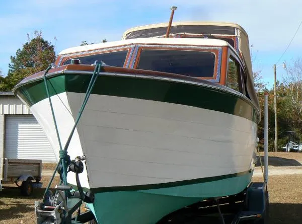 Slide: The Image of Chris-Craft 24 Sedan Fly-Bridge 1957 - 2