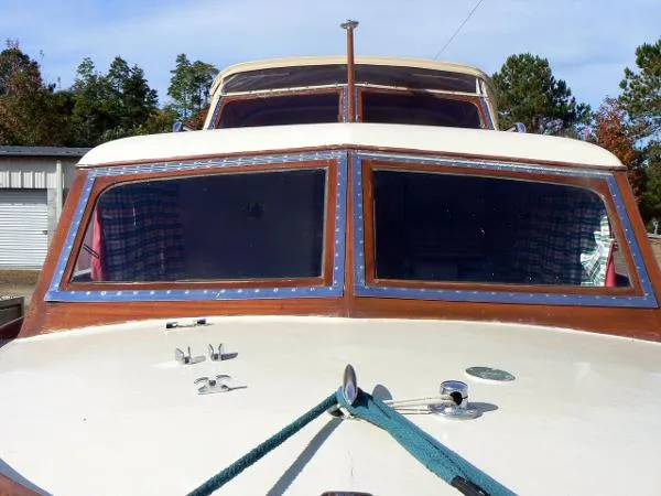 Slide: The Image of Chris-Craft 24 Sedan Fly-Bridge 1957 - 9