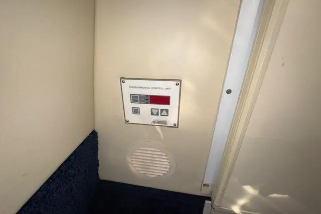 Slide: The Image of Environmental control unit on 1994 Sunseeker Apache 45 yacht interior wall. - 17