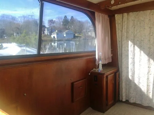Slide: The Image of Egg Harbor 33 Sport Fisher 1982 - 10