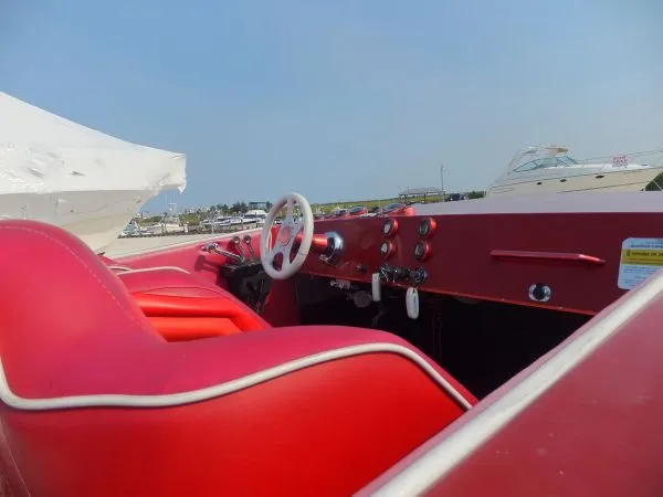 Slide: The Image of Cougar Catamaran 1989 - 4