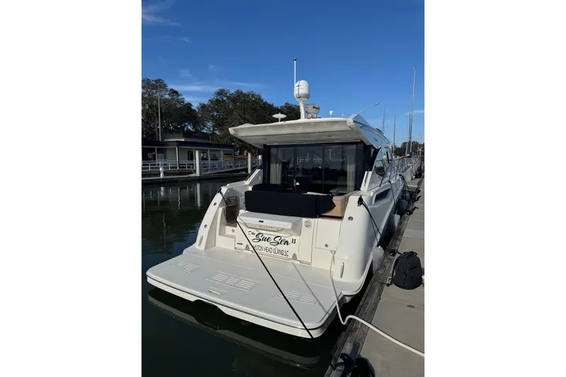 Slide: The Image of Sea Ray Sundancer 400 yacht at dock, 2017 model. - 6