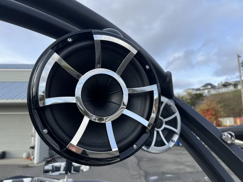 Slide: The Image of Tigé R23 2018 - 13