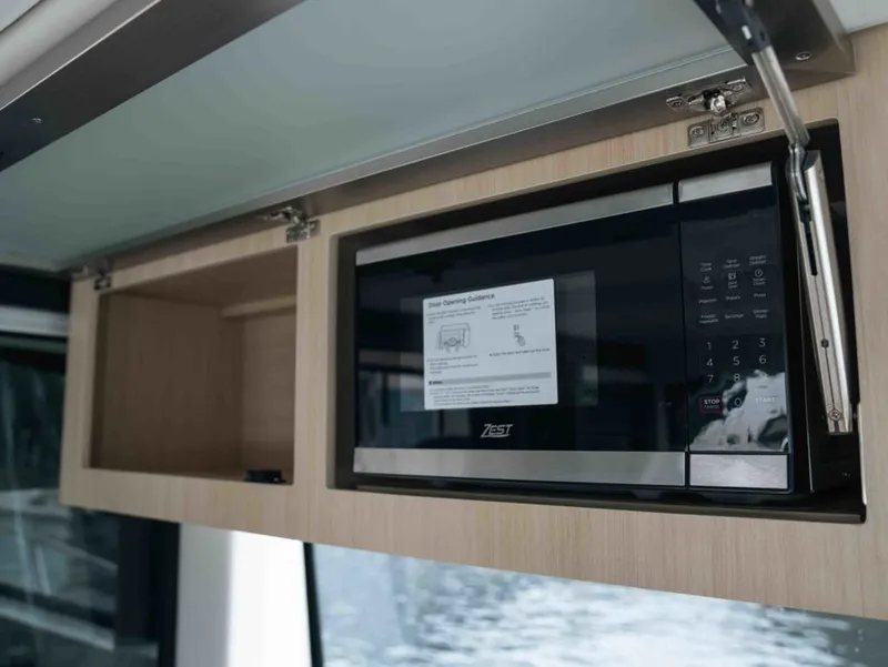 Slide: The Image of Regal 38 Grande Coupe 2026 - 20