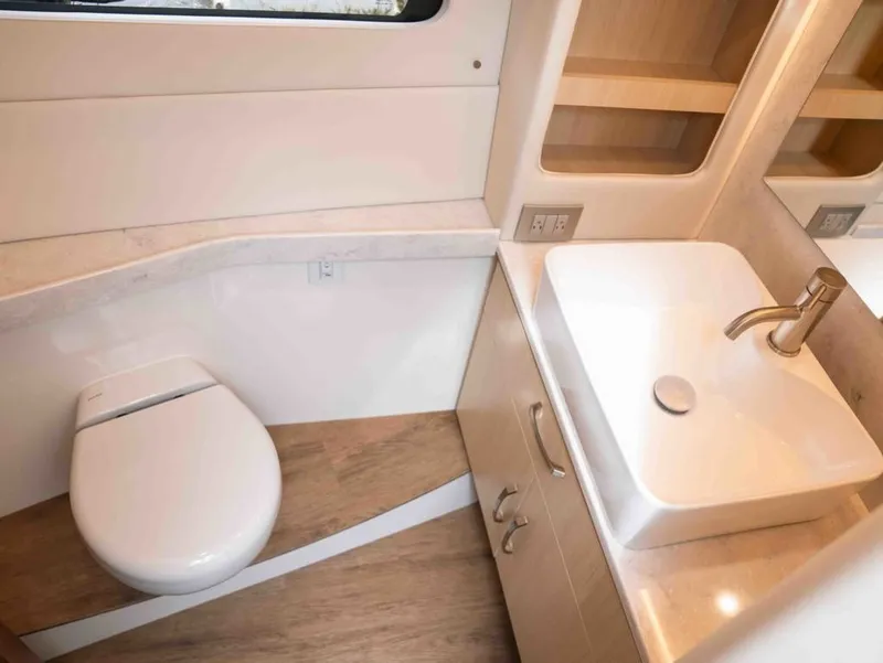 Slide: The Image of Regal 38 Grande Coupe 2026 - 32