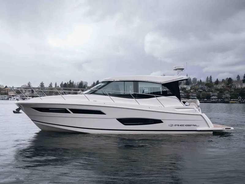 Slide: The Image of Regal 38 Grande Coupe 2026 - 5