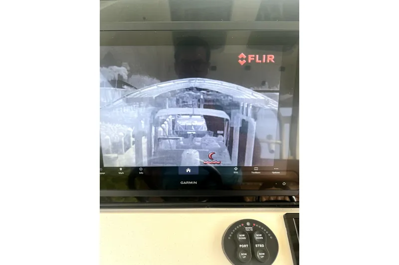 Slide: The Image of FLIR thermal imaging display on 2018 Scout 350 LXF boat with Garmin interface. - 21