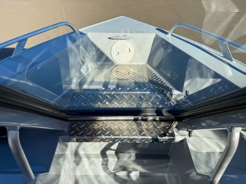 Slide: The Image of Hewescraft 180 Sportsman 2026 - 7