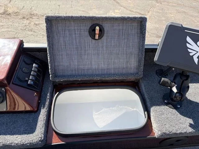 Slide: The Image of Tuffy Esox Mag Tiller 2026 - 22