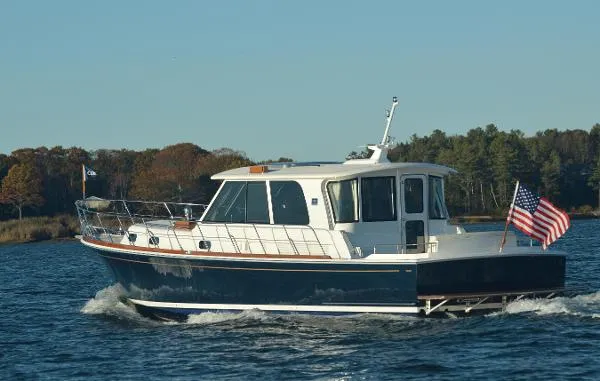 Slide: The Image of Grand Banks Eastbay 46 SX 2014 - 4