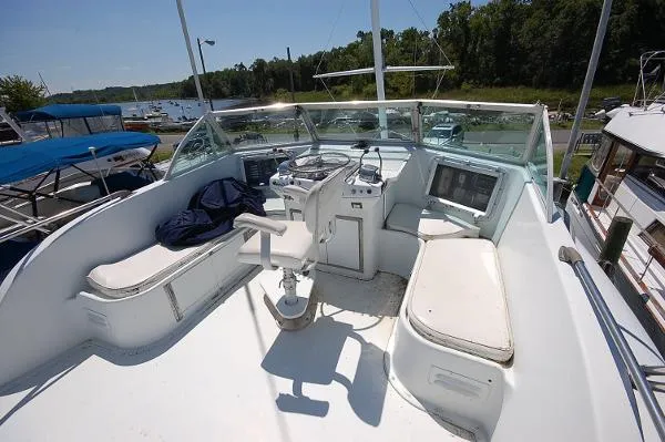 Slide: The Image of Hatteras 53 Motor Yacht 1968 - 10