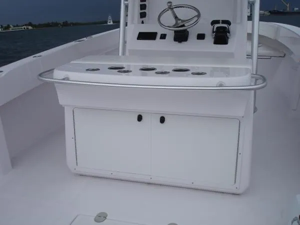Slide: The Image of Venture Center Console 2014 - 8