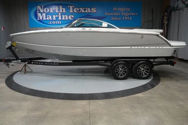 The Image of Four Winns H2 Freedom 2026 - 1