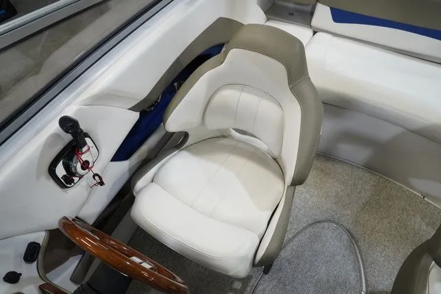 Slide: The Image of Glastron GLS 195 2013 - 14