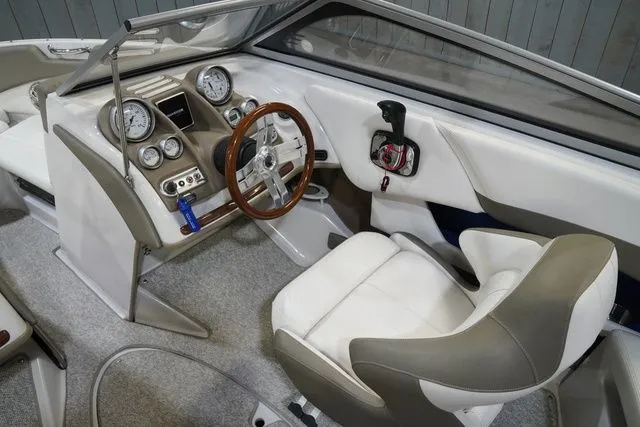 Slide: The Image of Glastron GLS 195 2013 - 16