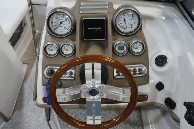 Slide: The Image of Glastron GLS 195 2013 - 17