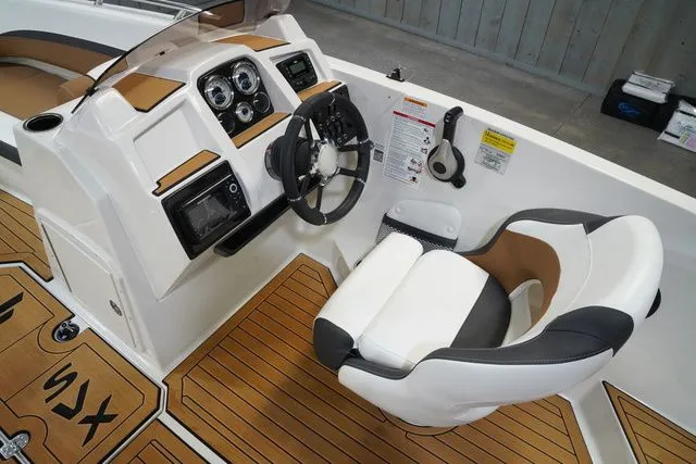 Slide: The Image of Starcraft SVX 211 OB 2026 - 14