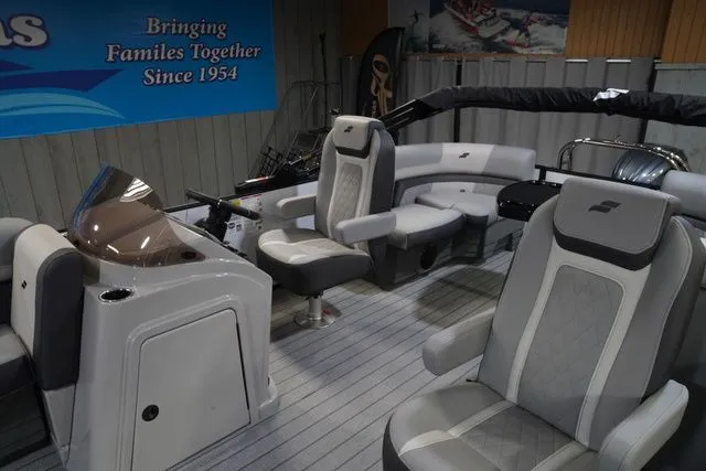 Slide: The Image of Starcraft EXS 1 R 2026 - 10