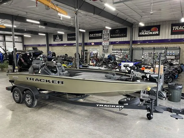 Slide: The Image of Tracker Savage 215 2026 - 12