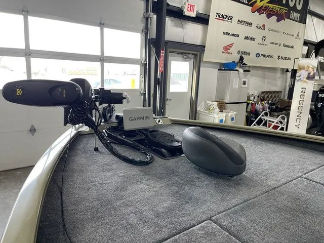 Slide: The Image of Tracker Savage 215 2026 - 17